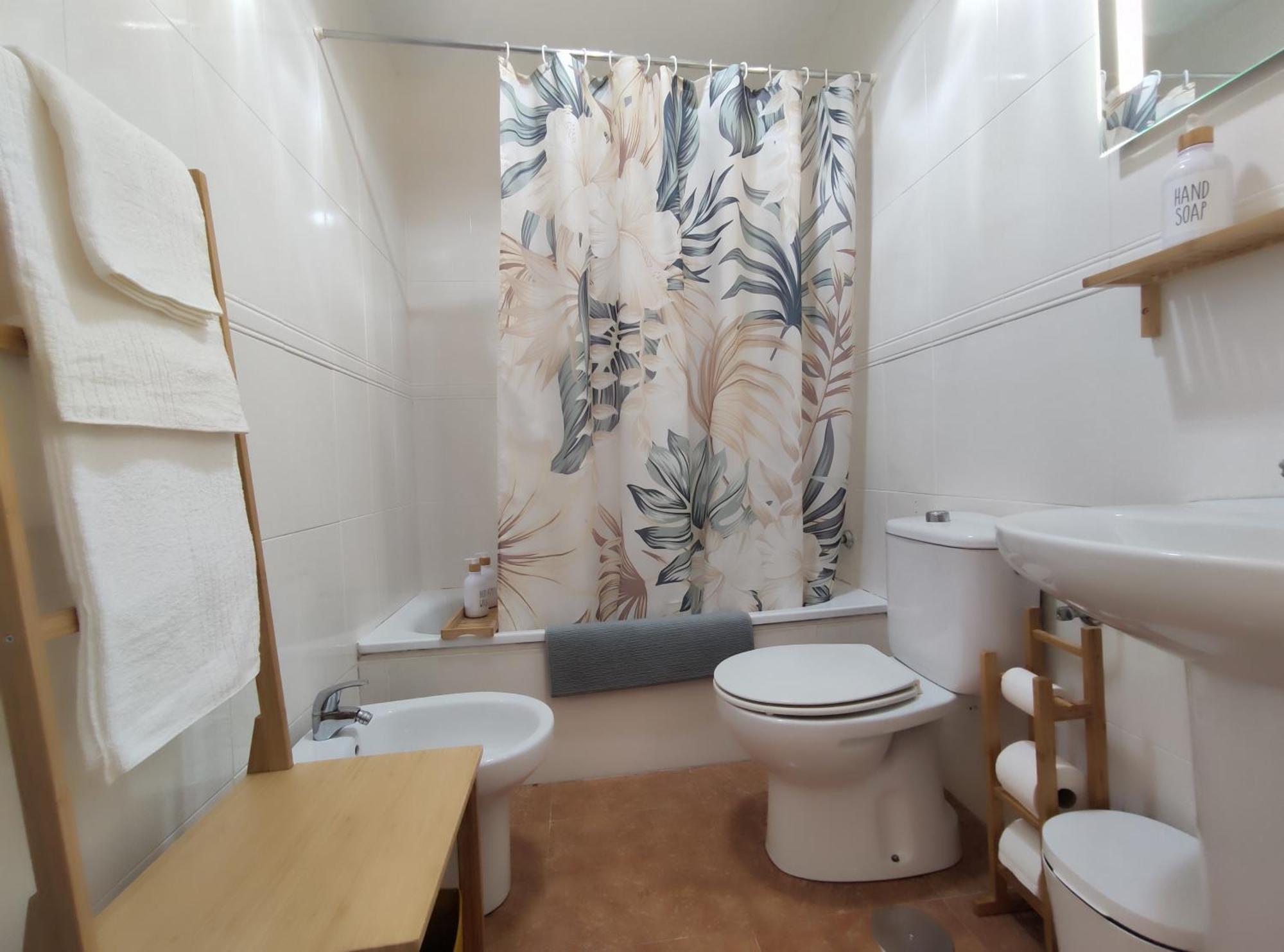 Bonito Y Acogedor Estudio - And Cozy Málaga